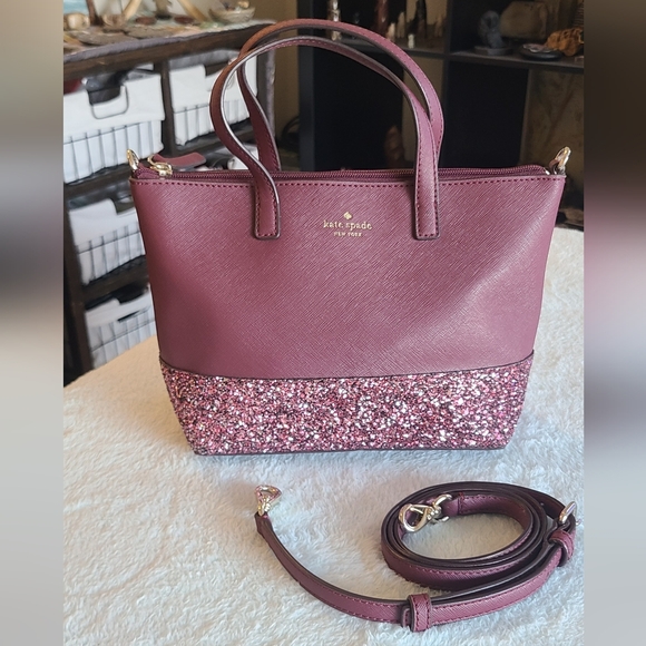 kate spade Handbags - Kate Spade New York Greta Court Glitter Small Satchel Crossbody